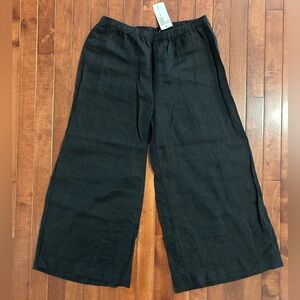 NWT Chico’s Black Linen Rio Gaucho Capri Pants Size 1